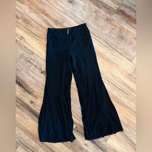 Chic Black Wide-Leg Women's Pants